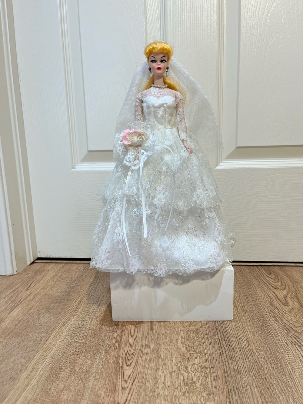 Barbie Wedding Party 1959 Porcelain Doll